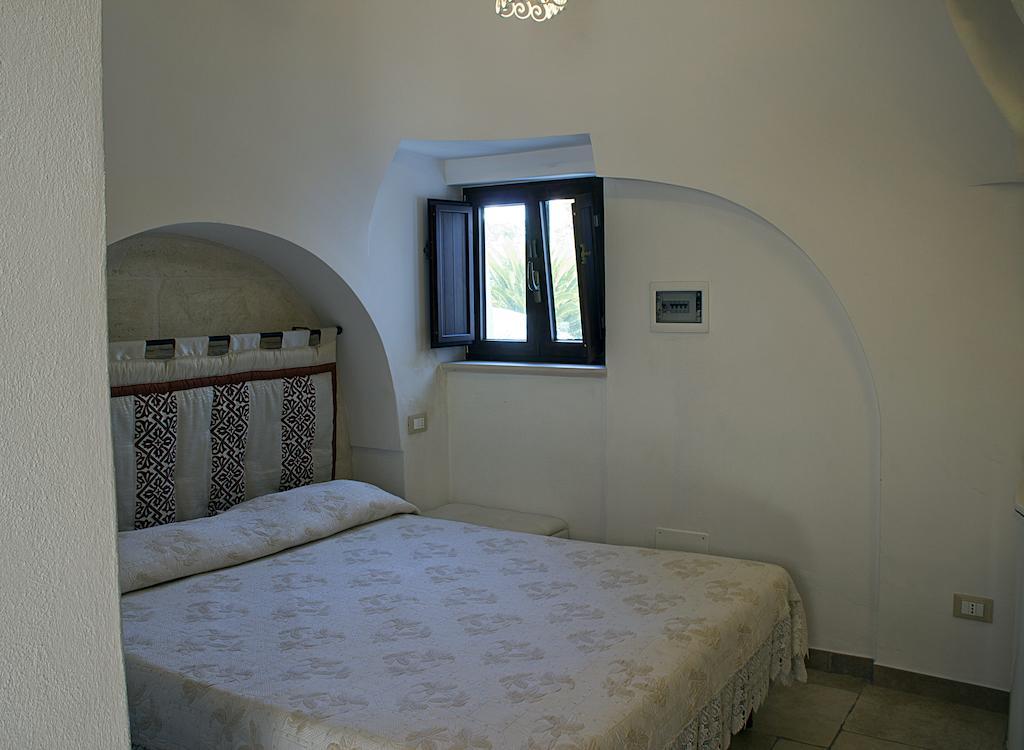 Agriturismo Grotta Di Figazzano Чистерніно Номер фото