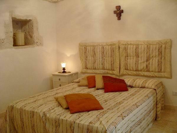 Agriturismo Grotta Di Figazzano Чистерніно Номер фото